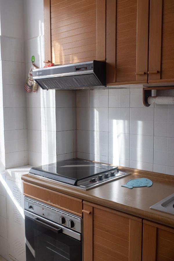 Peaceful Family Apartment, Near Metro Appartement Rome